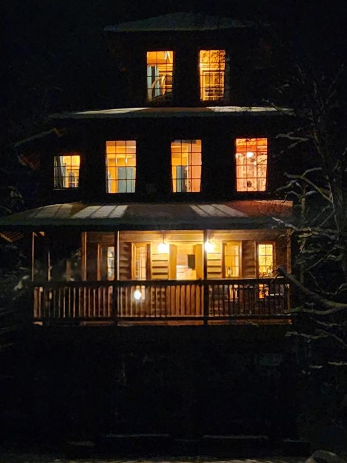The Eagle'S Nest Treehouse Cabin Palmer Exteriör bild
