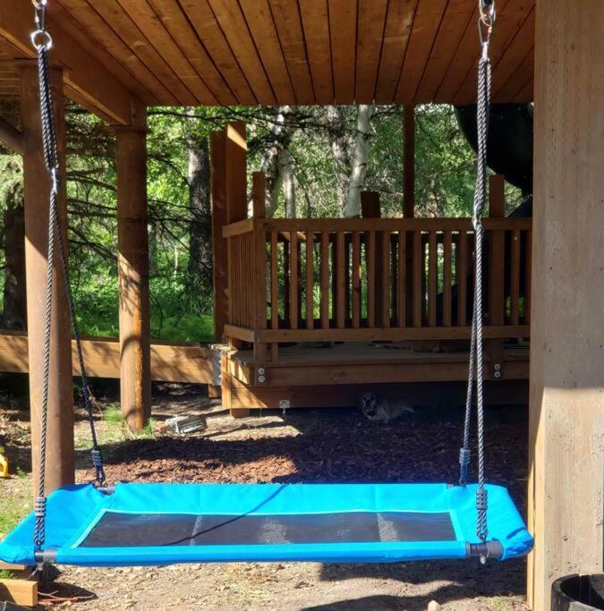 The Eagle'S Nest Treehouse Cabin Palmer Exteriör bild